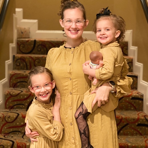 Meet your Posher, Krysten - Picture 4 of 11